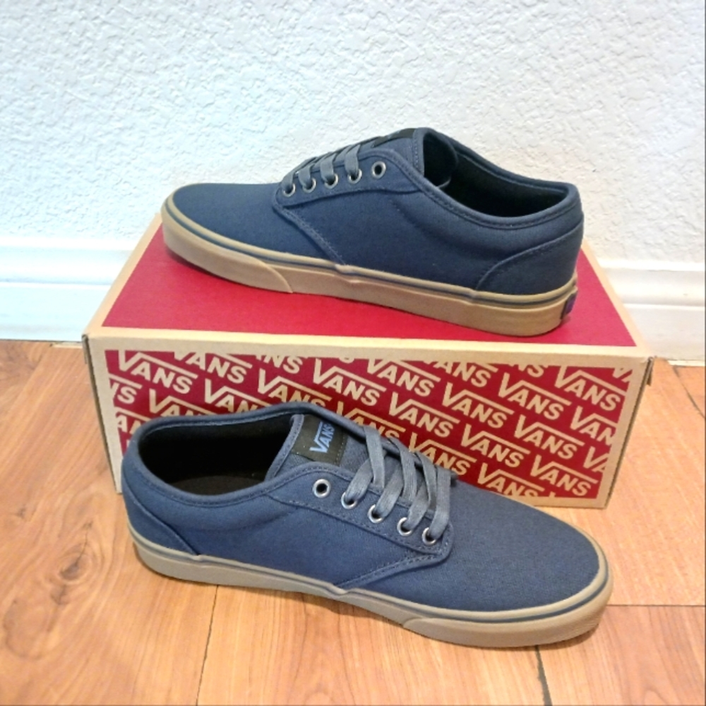 Vans - Picture 4 of 5
